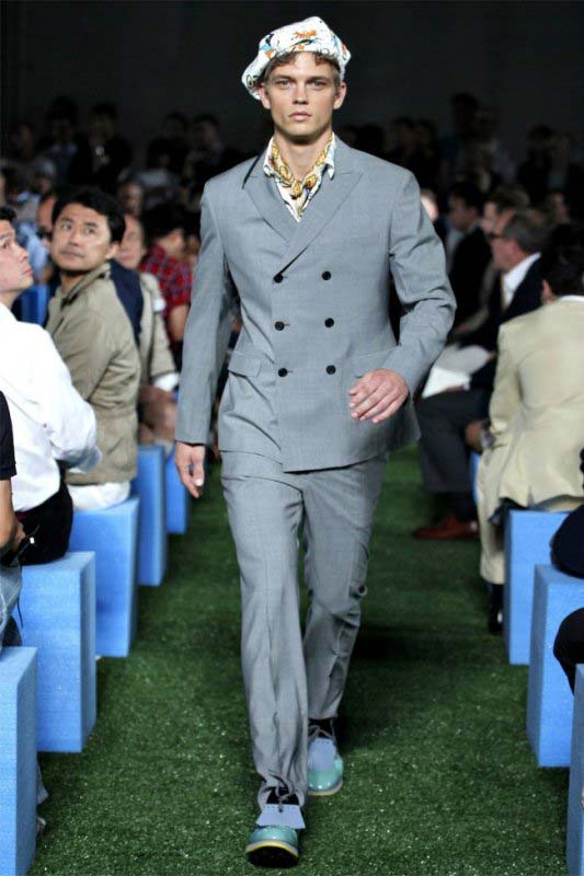 Prada grey Linen double breasted Suit for men