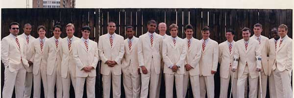 Liverpool-White-suits-for-footballers-2013.jpg
