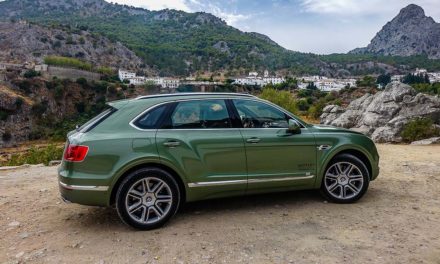 Bentley Bentayga Diesel – Tour Through Andalusia