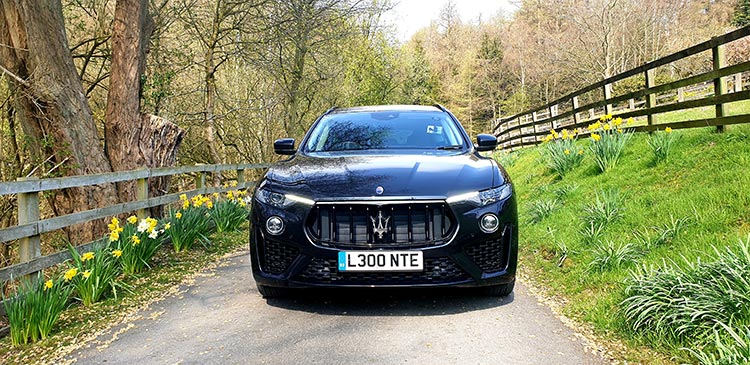 Maserati-Levante-SUV-Gran-Sport-V6-North-Yorkshire-MenStyleFashion-(10)