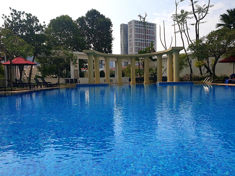 Park Hotel Clarke Quay Singapore Hotel MenStyleFashion 2019 (2) Swimming Pool