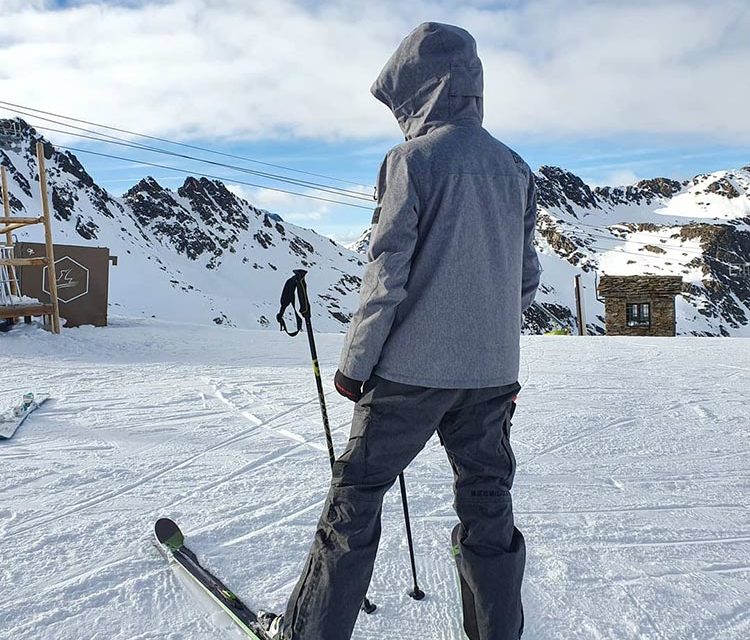 Anaconda's ski gear sale is here to rival ALDI's annual snow gear special  buys sale | Kidspot