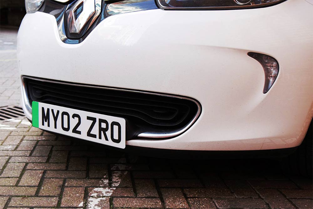 assign a personalised number plate to a vehicle