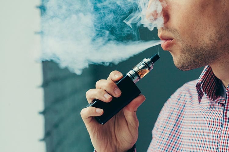 Four Reasons Why Vaping Is Better Than Smoking