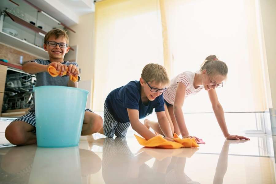 kids cleaning