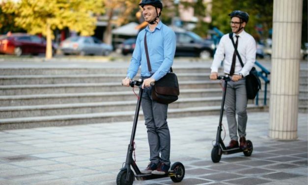 What You Should Wear When Riding An Electric Scooter