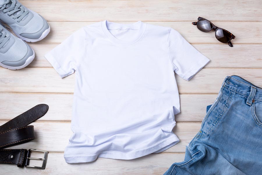 5 Secrets To Look Cool In A T-Shirt 