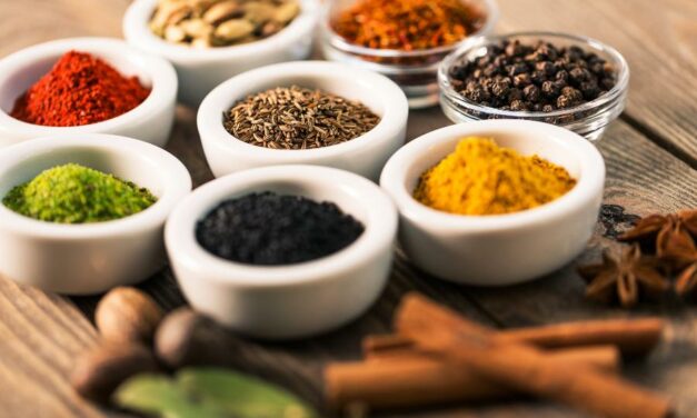 The Benefits of Using Herbs and Spices in Your Kitchen