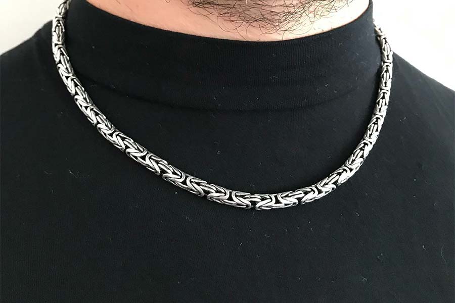 Byzantine chain for men